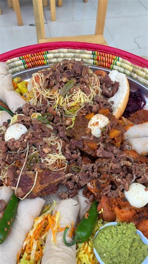 ሳሮን ሽሮ ኮርኒስ - 450 ብር ቅቅል - 400 ብር ፋሚሊ ኮምቦ - 1400 ብር