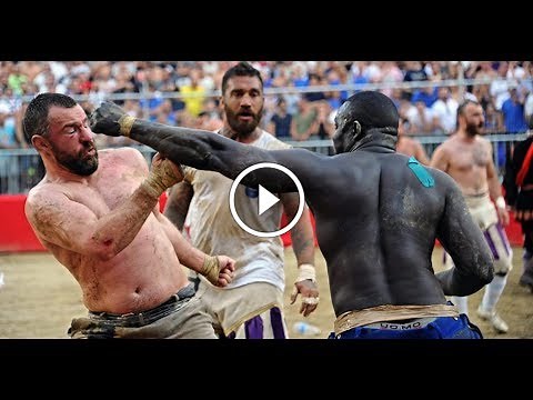 Calcio Storico Gladiator Fight Football