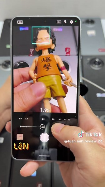 SHARP Aquos R7: Chi tiết và tính năng nổi bật