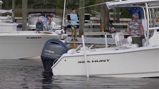 One Boater with a Big Problem! | Boat Fails