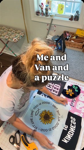 Lala Sewz 🪡 on Instagram: "me and van and a puzzle piece 🧩"