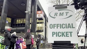 UK economy sees Q1 growth but remains fragile