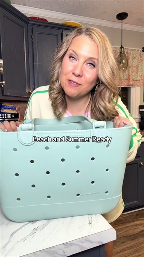 Simple Modern bags are so easy to use! #simplemodernbag #beachbag #tiktokshopcreatorpicks #summeressentials #simplemodern