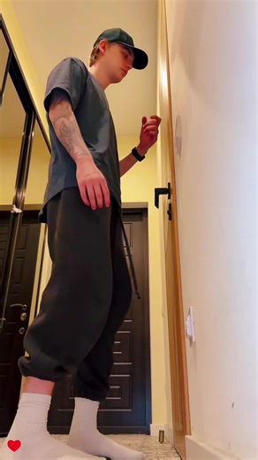 Pretend to cry in front of your husband to see his reaction #couple #love #cry #reaction #couplecomedy