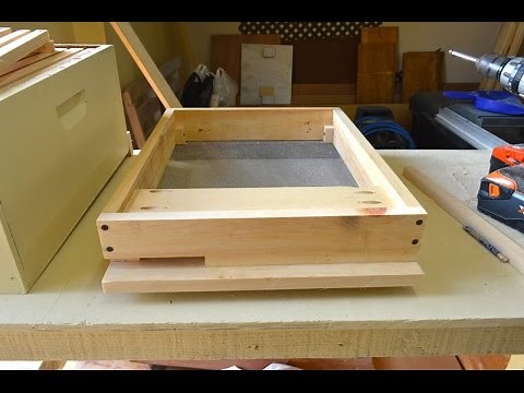 How To Build a Screen/Mesh Bottom Box For a Beehive