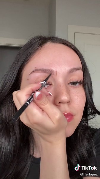 Cómo depilarte la ceja con pinza #cejas #cejasperfectas #fferlopez #tu...
