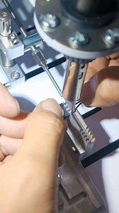 Potentiometer three-pin soldering example 👇 👇 | LCDrepairguide