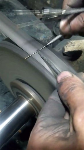 Sharp double-ended explorer probe needle points for precise clinical use 🦷