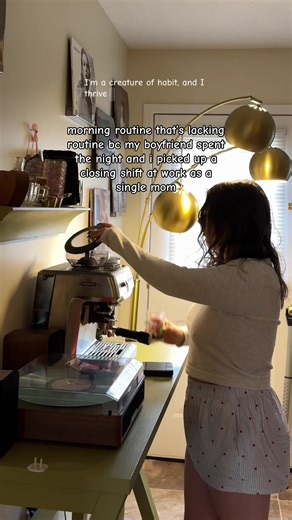 Juggling Life as a Single Mom: My Morning Routine