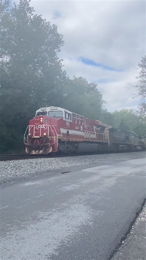 CSX C782-11 WITH CSX 911 FIRST RESPONDERS LEADING