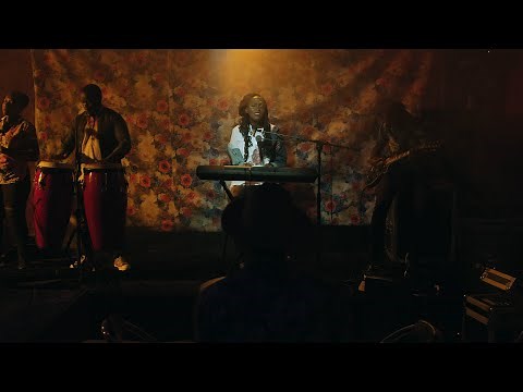 Azawi - Quinamino (Official Video)