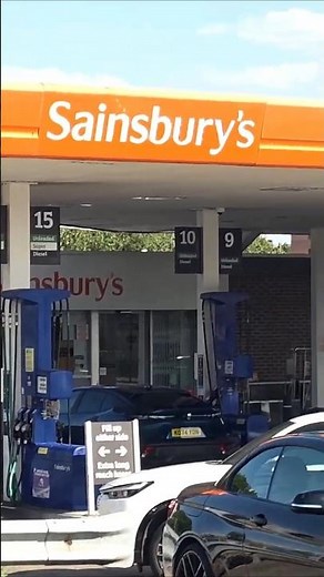 London, Ladgrove Broke Sainsbury's & Its Surrounding Environment #short #sainsburys #london #ladgrov