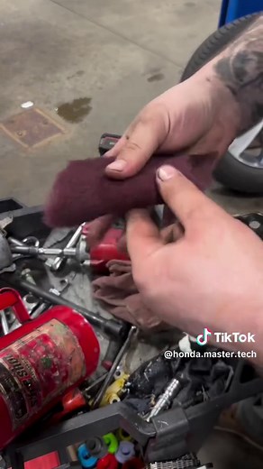 Honda engine noise diagnosis: timing chain or rod knock?