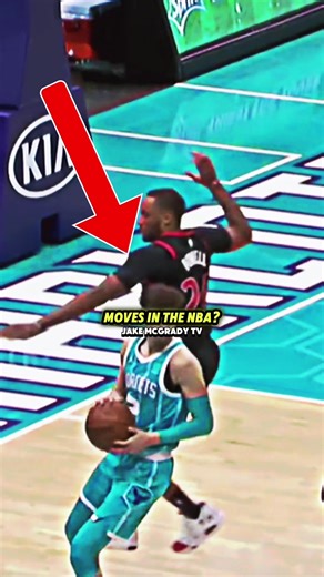 LaMelo Ball's Incredible Spin Move