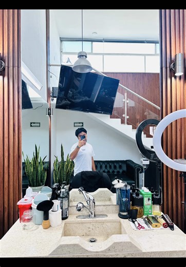 Mastering the Fade Haircut Technique for Barbers