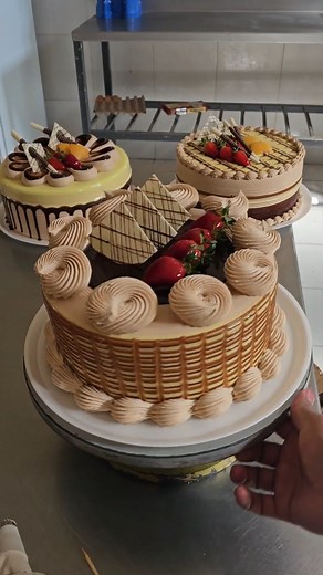 Decoración de pasteles de chocolate fáciles y rápidos con técnicas nuevas | El mundo de la pasteleria