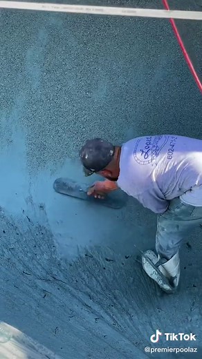 Putting in that work. #plasteringlife #pool