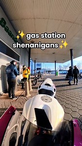 She makes me blush 😮‍💨 ♡ 📸 Insta360 X5 @insta360 🎧 Cardo 10% off code: CATLUX 👕 Oneehide 10% off code: CAT10 ♡ ~Everything is linked in my bio~ ♡ #motorcycle #motocommunity #bike #bikelife #bikergirl bikers motorcycles insta360 | Catlux