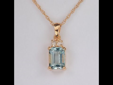 ESTATE - 14K Yellow Gold Aquamarine and Diamond Necklace 18"