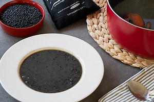 Receta de lentejas caviar guisadas, la versión más purista y fácil de esta legumbre