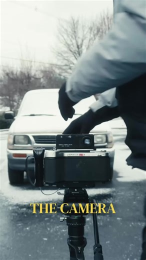 How do you know if a 70s press camera can handle 18 degrees and snow? You take it out of course! Honestly, the Mamiya surprised me here. I bought this camera from FB marketplace and have had it properly cleaned and adjusted approximately zero times. We just go with it✌🏼 @ILFORD Photo Kentmere 200 lookin healthy as always🎞️ . . . #mamiya #120film #6x7 #filmphotography