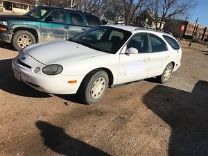 1997 Ford Taurus GL Station Wagon | Transportation