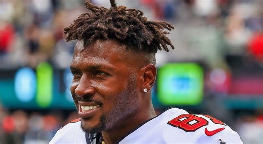 Antonio Brown Breaks His Silence After Being Caught By U.S. Marshals In Dubai & Extradited For Attempted Murder