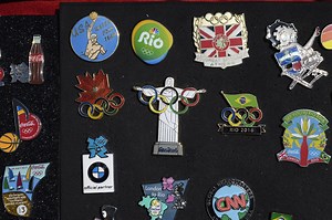 Olympic pin trading: The story behind the competition’s ‘unofficial sport’