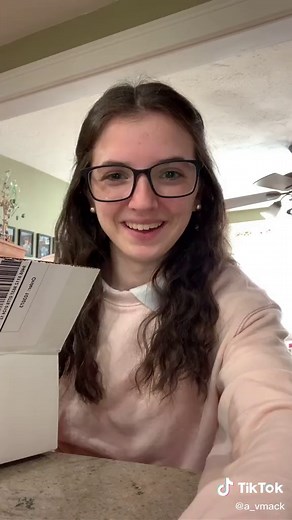 Unboxing Harvard Acceptance Package: What's Inside?