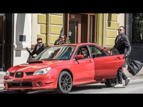 Movie Clip | This Quiet Driver Times Every Robbery to Music — Until He Falls in Love