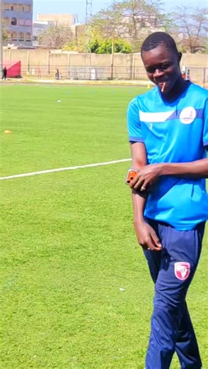 En direct barry park entre Guédiawaye fc 🆚️ Génération foot #FOOTBALL #senegalaise_tik_tok #monde #viraltiktok #new