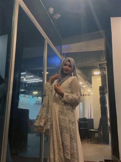 How to Achieve Pink, Luscious Lips