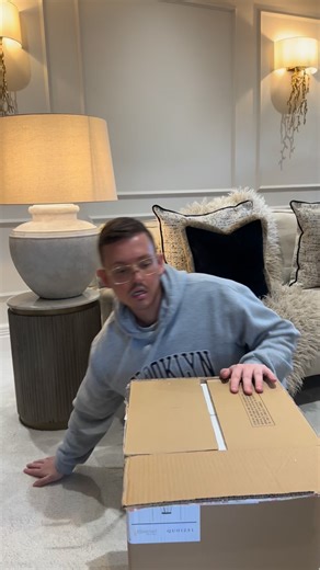 Soo many have been asking for an update on the outdoor lighting, which one did I choose 💡 I purchased two of these stunning wall lamps from @solihull_lighting 🫶 they are called the “Quoizel QZ-Ravine” I went for the large. Ohh they are also on sale soo so I saved £120. The quality it fab and I love the simplicity in these lamps. I cannot wait to get them up. What do you guys think ❓ I wanted something that makes a statement but still looks chic. #lavishlodge #lavishlodgeinteriors #homerenovati