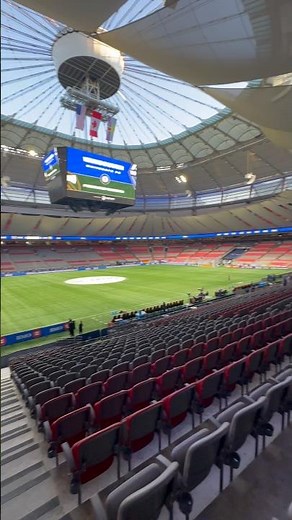 inside BC Place Stadium | Vancouver’s Iconic Football Arena 🇨🇦🏟️