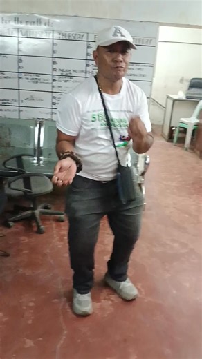 1.4K views · 22 reactions | Kundisyon man bossing藍藍藍 | Jeba madavloggerr | Facebook