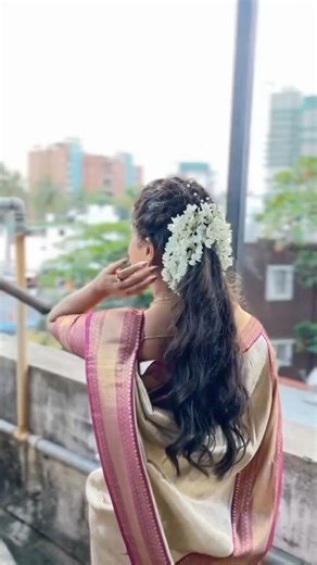 @sr_makeupartist_20 on Instagram: "Where grace meets tradition 🌸 #SouthIndianbride ##MakeupReel #MakeupTransformation #BeforeAfterMakeup #MakeupMagic #BridalReel #GetReadyWithMe #MuaReels #MakeupTrend"