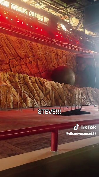 Full House and Disney References in Indiana Jones