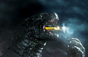 “Godzilla” divora le 500L nel nuovo spot FIAT (VIDEO)