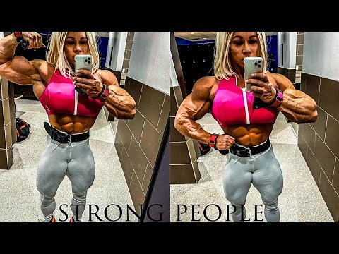 Female bodybuilder - Aleesha Young⚡