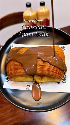 Croissant Apam Balik: Menu Baru di Sogno Coffee