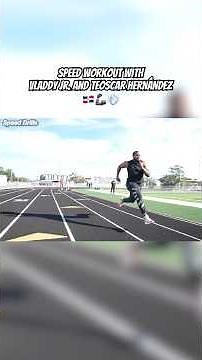 Vladdy Jr. runs a 6.8 second 60 yard dash!? 🤯🦾⚾️ #shorts