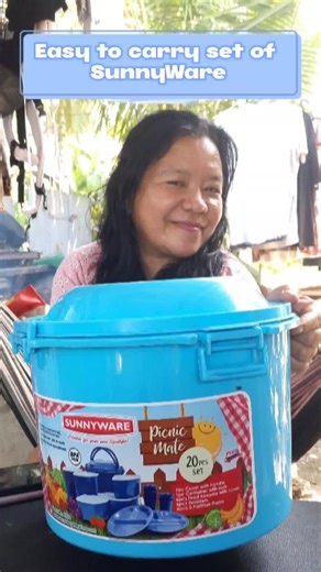 Sunnyware Picnic Set: Convenient Tupperware On-The-Go