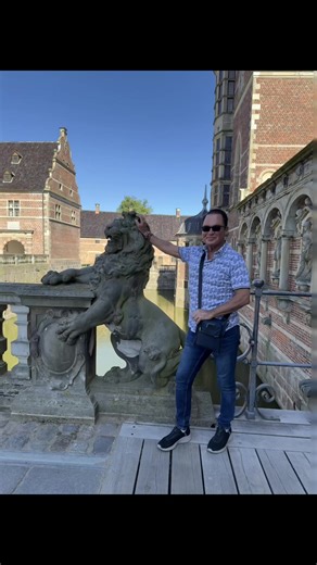 Exploring the Beauty of Frederiksborg Castle in Denmark