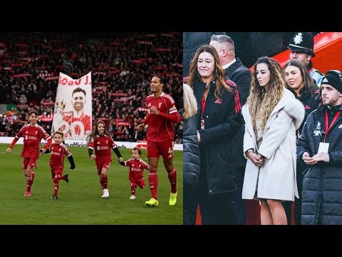 Diogo Jota’s children and widow at the tribute during Liverpool vs Wolves😭😍⚽🏆