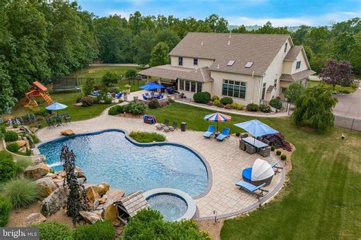 414 Fallowfield Ln, HARLEYSVILLE, PA 19438 | Estately 🧡 | MLS# PAMC2163978