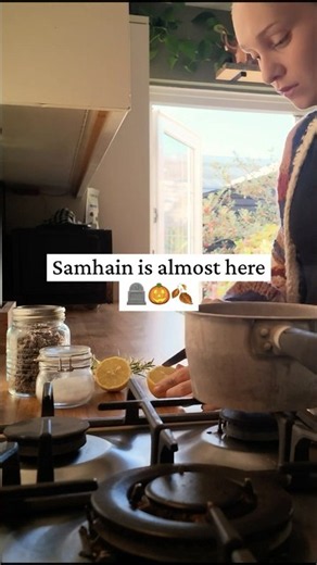 samhain is coming 🎃 #witchtok #samhainrituals #samhainspells #samhain