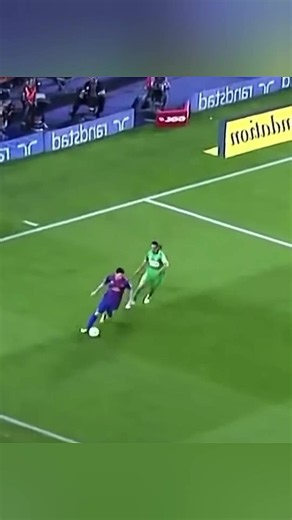 Messi skill: best Messi dribbling moves and tricks