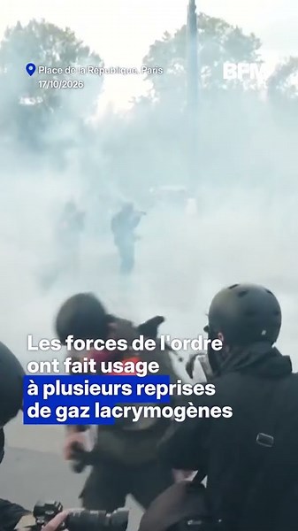 Manifestations du 17 octobre: premières tensions et gaz lacrymogènes place de la République