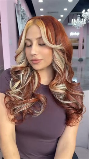 HOUSTON HAIR + EXTENSIONS ARTIST on Instagram: "Copper+Blonde +Bombshell @lifewkass 𝒴𝑜𝓊𝓇 𝒹𝓇𝑒𝒶𝓂 𝒽𝒶𝒾𝓇 𝒾𝓈 𝒿𝓊𝓈𝓉 𝒶 𝒷𝑜𝑜𝓀𝒾𝓃𝑔 𝒶𝓌𝒶𝓎 ✨ 📆 𝐿𝒾𝓃𝓀 𝒾𝓃 𝒷𝒾𝑜 𝒻𝑜𝓇 𝒶𝓅𝓅𝑜𝒾𝓃𝓉𝓂𝑒𝓃𝓉𝓈 📞 𝒬𝓊𝑒𝓈𝓉𝒾𝑜𝓃𝓈? 𝒞𝒶𝓁𝓁 281-256-7575 💖 𝒲𝒶𝓁𝓀-𝒾𝓃𝓈 𝒶𝓁𝓌𝒶𝓎𝓈 𝓌𝑒𝓁𝒸𝑜𝓂𝑒 @glamhousehairsalon 📍 2111 𝒲𝑒𝓈𝓉𝓁𝑜𝑜𝓅 𝒮𝑜𝓊𝓉𝒽, 𝐻𝑜𝓊𝓈𝓉𝑜𝓃 𝒯𝒳 77027 #extensions #bombshell #haircut #layers houstonhair hairstyles houstonhairsalon houstoninfluencer blogger houston