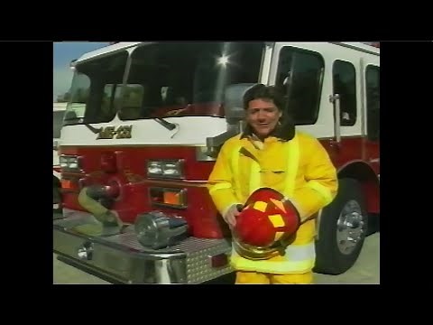 Real Wheels: There Goes A fire Truck, 60fps